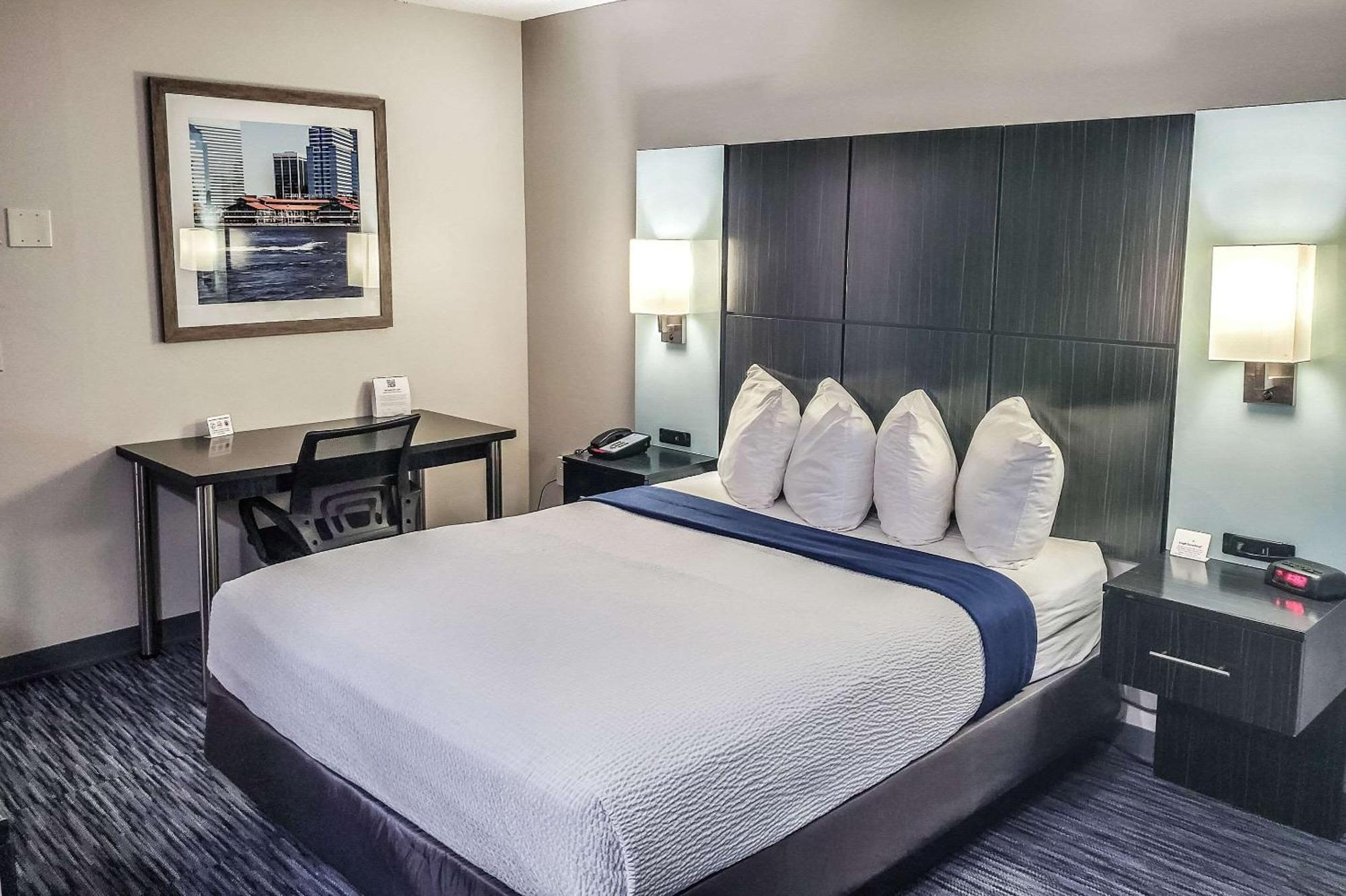Quality Inn Jacksonville - Orange Park Near Naval Air Station Exterior photo